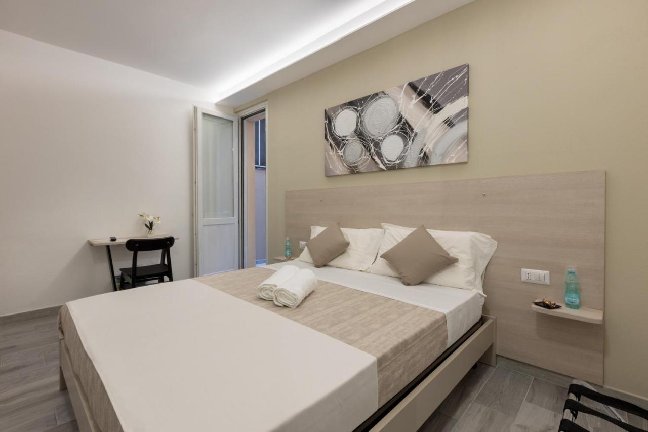 Deledda Home Cagliari Eksteriør bilde